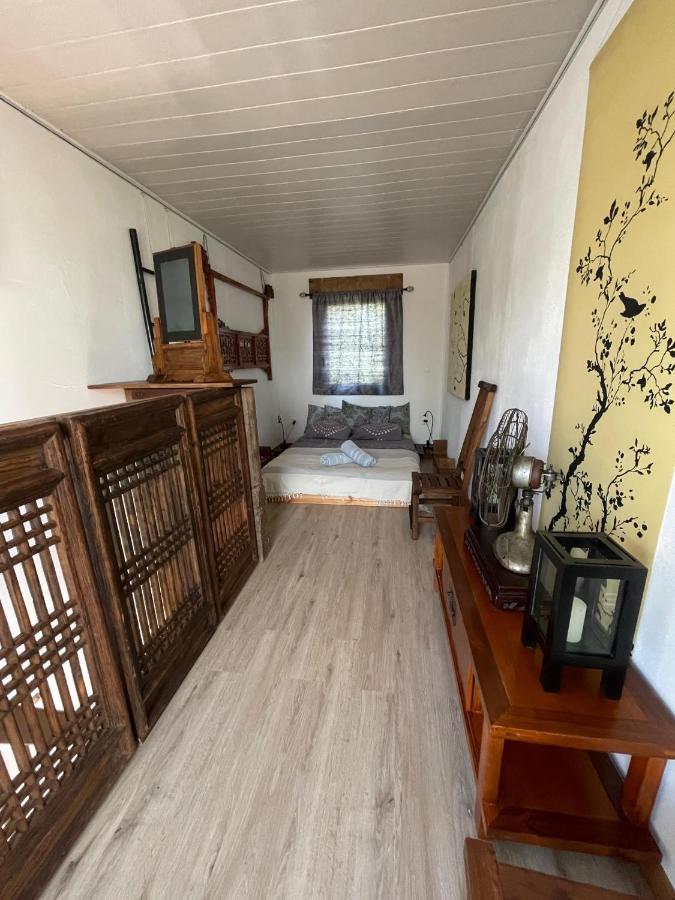 Crazy Lounge Bnb Aigle Eksteriør bilde