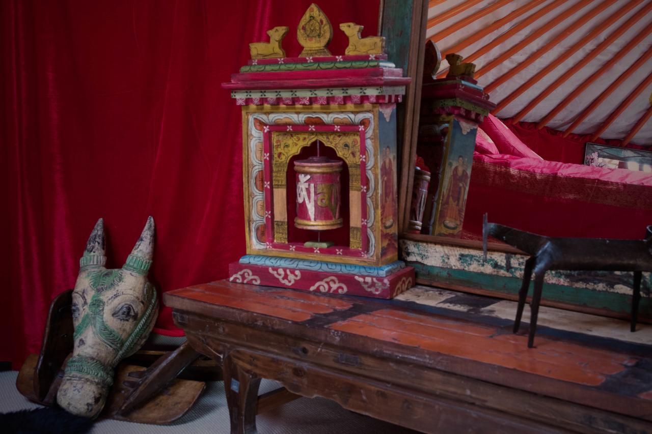 Crazy Lounge Bnb Aigle Eksteriør bilde